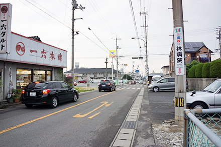 1　県道47号線を北に進みます。